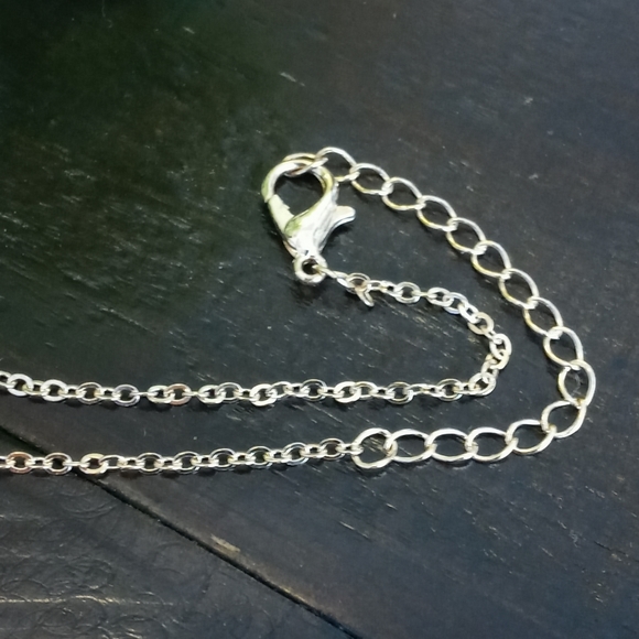 BOGO🆓 | NWT Evil Eye Protection Daisy Necklace - Picture 2 of 6